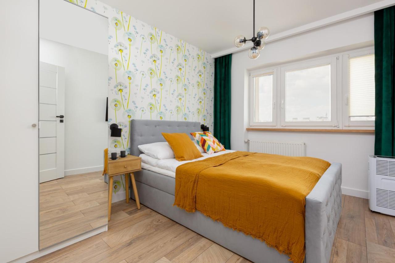 Top Floor View Apartment Marszalkowska By Noclegi Renters Varsovie Extérieur photo